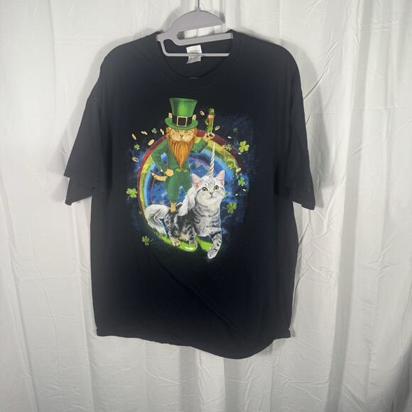 Irish Leprechaun cat‎ tshirt. funny st patrick’s day graphic tee with rainbow - Picture 2 of 5